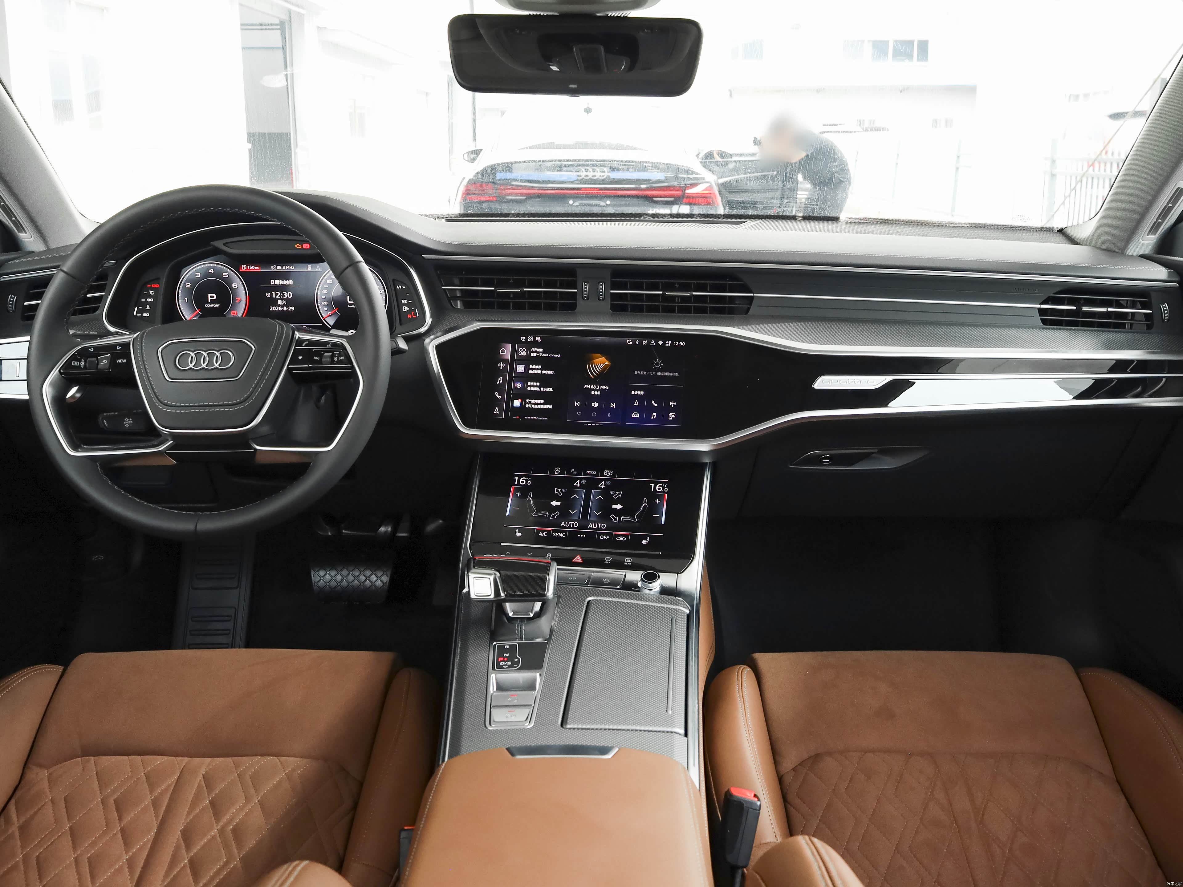 Audi A7L, миниатюра 11