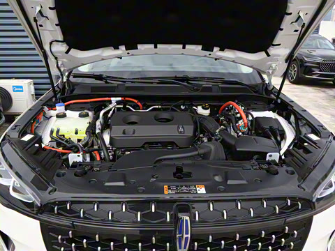 2025�� 1.5T ���������춯��