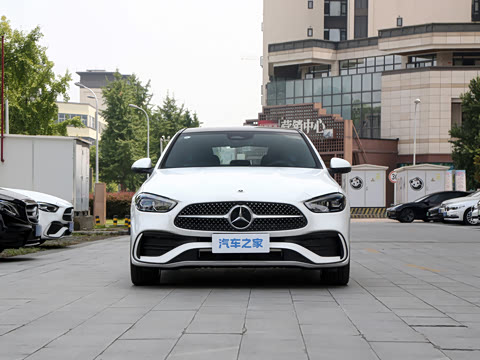 2026�� �Ŀ� C 260 L �˶������