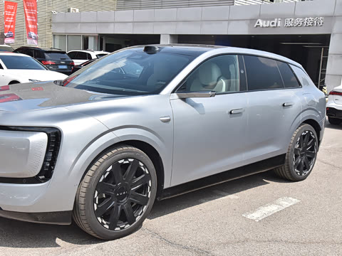 2026�� �콢quattro��