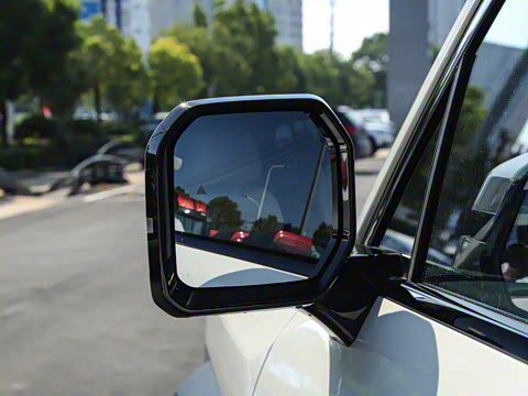 2025�� 210KM Ǭ��Ultra��