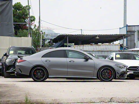 2025�� AMG CLA 45 S 4MATIC+