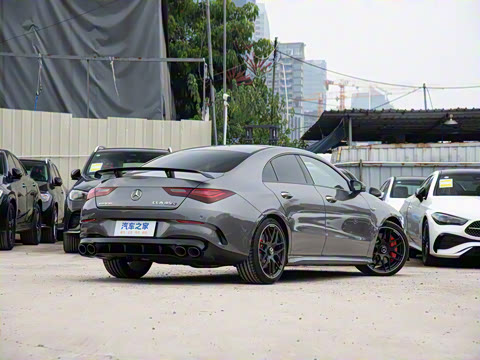 2025�� AMG CLA 45 S 4MATIC+