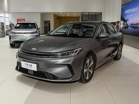 2026�� EV 550km ������