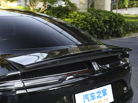 2025�� PHEV �����콢��