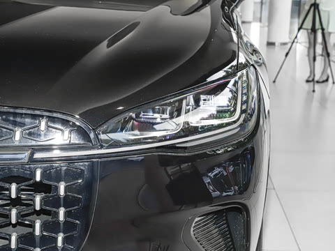 2025�� 1.5T ���������춯��