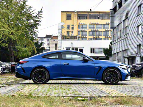 2025 Ŀ AMG CLE 53 4MATIC+ ܳ