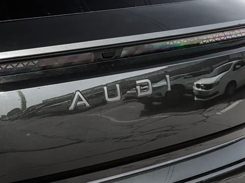 2026�� �ȷ�quattro��
