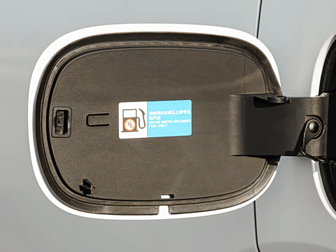 2026 DM-i 1.5T 218KM Խ