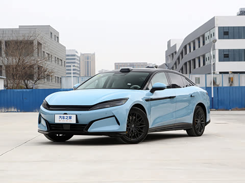 2025�� EV 701KM�����״��콢��