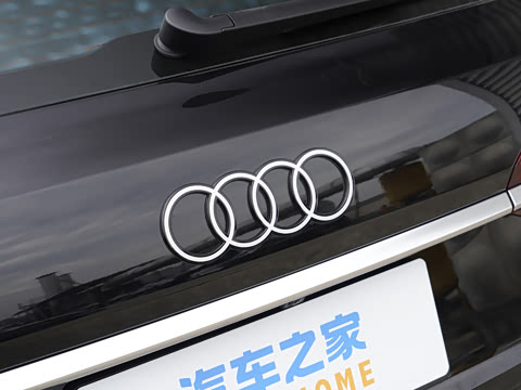 2026�� 45 TFSI quattro S line�˶���