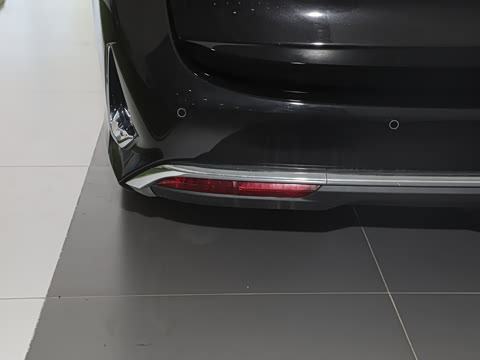 2025�� �Ŀ� MAX 2.0T �Զ������� ���� 7��