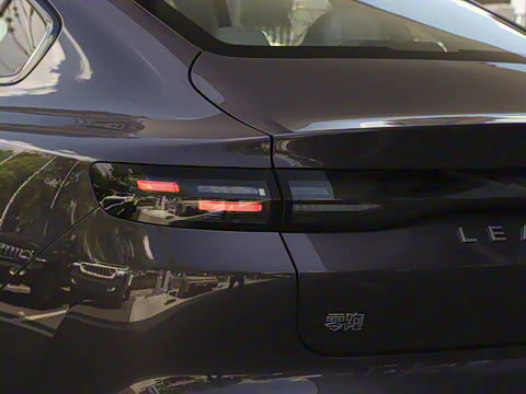 2025�� 550������