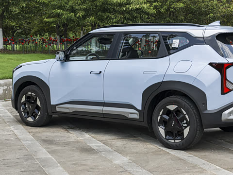 2027�� 1.5L ������