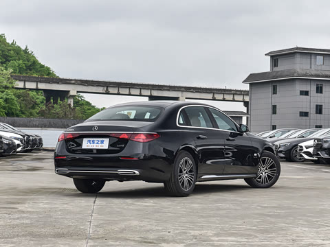 2026�� �Ŀ� E 260 L �����