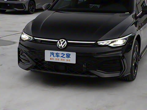 2025�� �Ŀ�� 300TSI R-Line