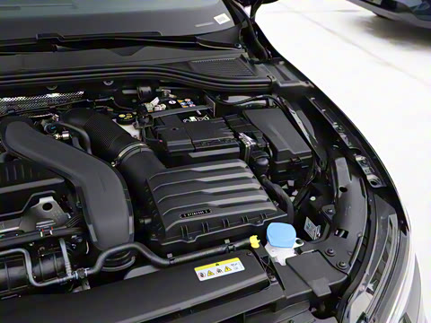 2025�� �Ŀ�� 300TSI R-Line