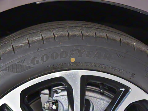 2026�� 2.0T �˶���