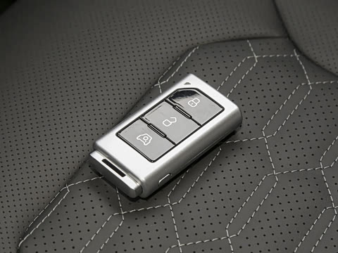 2026�� 2.0T ��еʦ
