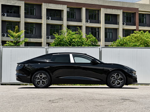 2026�� 701 ������ Ultra