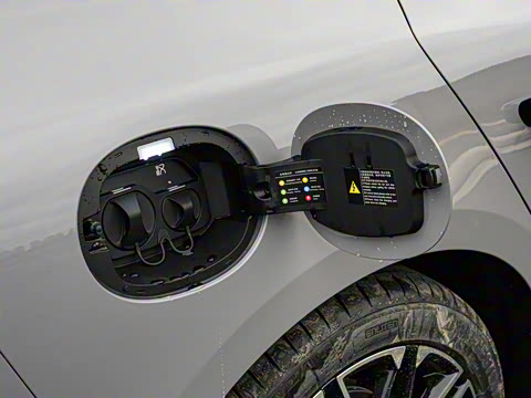 2025�� EV �Ǽݰ� 635KM�콢��