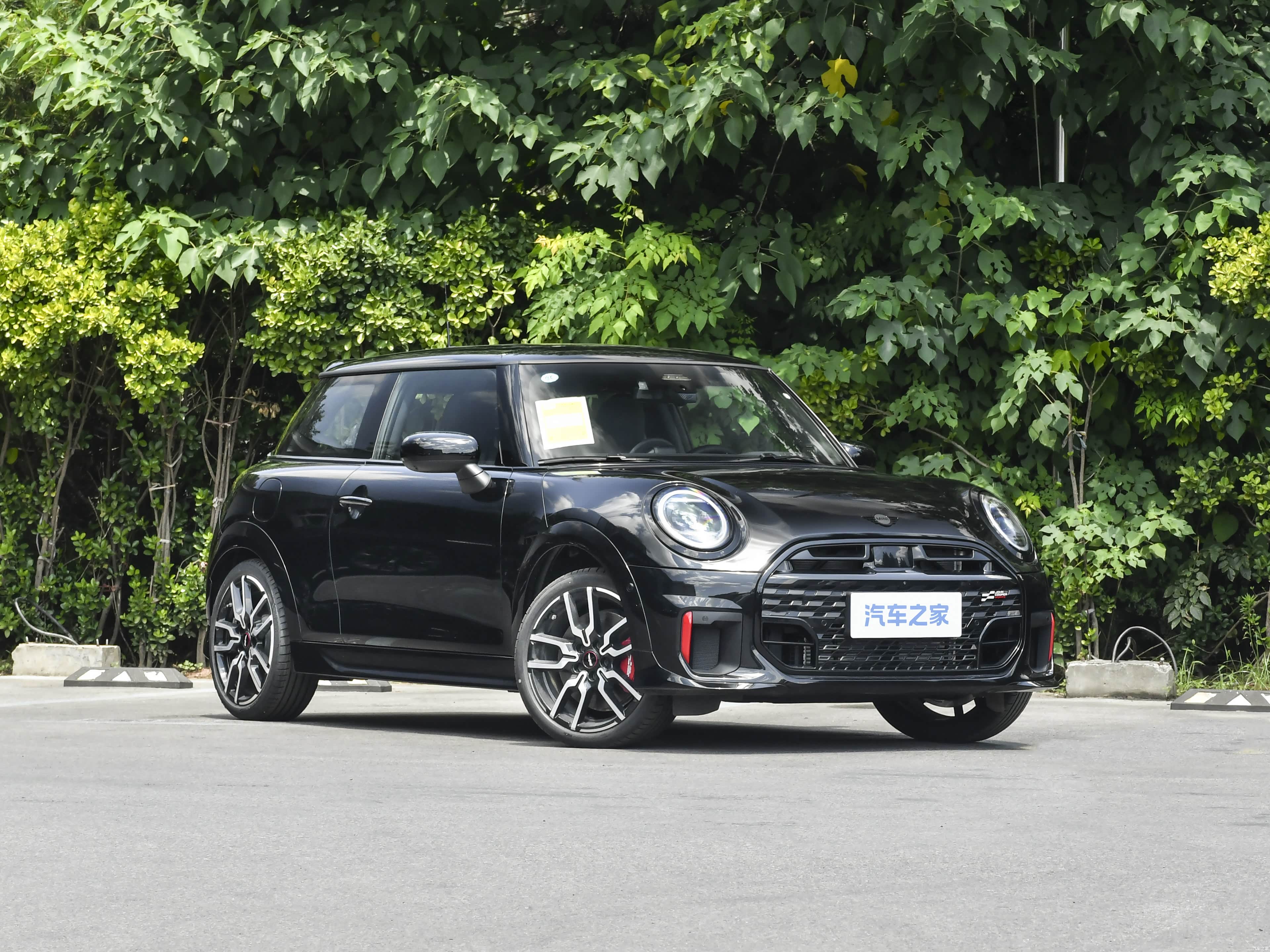 MINI Jcw, миниатюра 3