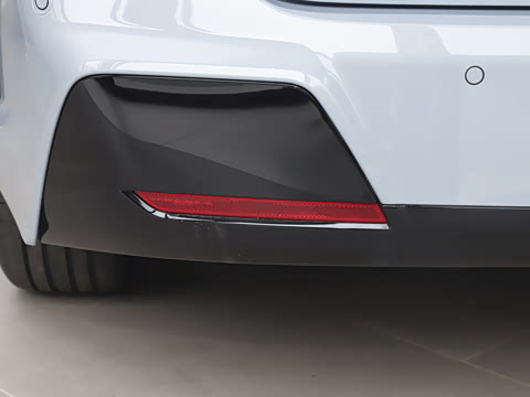 2026�� 225L M�˶���ҹ��װ