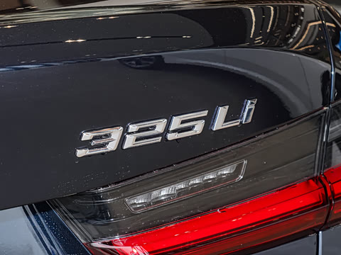 2026�� 325Li M�˶���װ