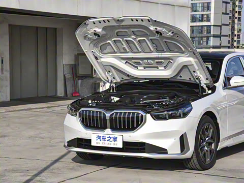 2026�� 530Li ������ ������װ