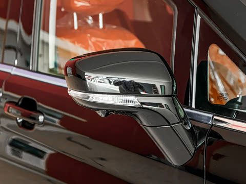 2026�� ���̰� 230����� 7��