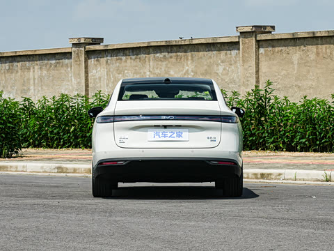 2027�� EV 530KM������