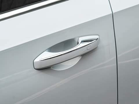 2026�� EV 550km ������