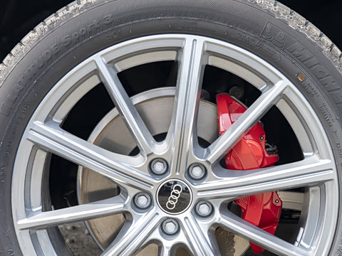 2026�� 45�����ذ� 40 TFSI ����������