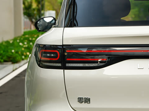 2027�� ���������