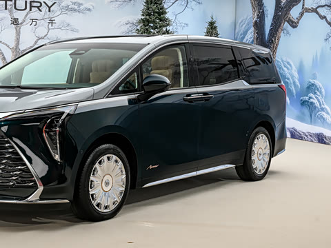 2027�� 2.0T ���������