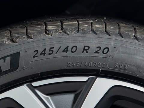 2026�� 100kWh Touring