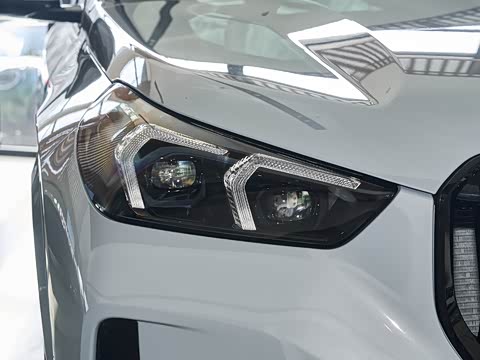 2026�� xDrive25Li M�˶���ҹ��װ