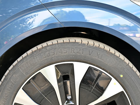 2026�� ���� 300Pro Ǭ����