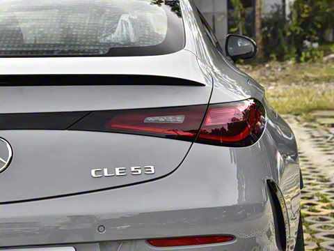 2025 Ŀ AMG CLE 53 4MATIC+ ܳ