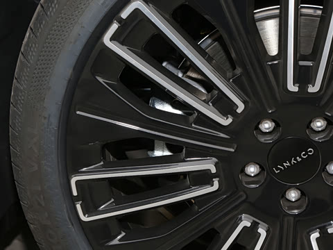 2025�� 240����Ultra H5