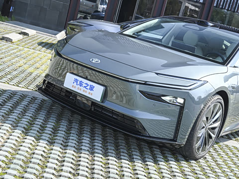 2026�� 710 Ultra�����״��