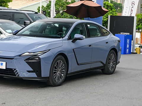 2026�� 300h
