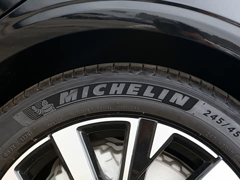 2027�� B5 ���ݺ�����