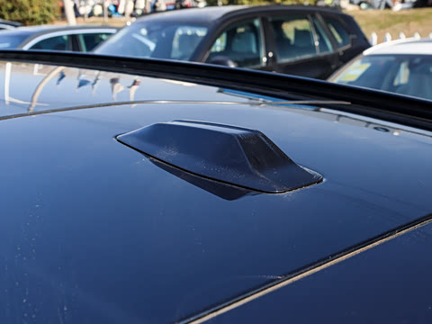 2026�� xDrive25L M�˶���ҹ��װ