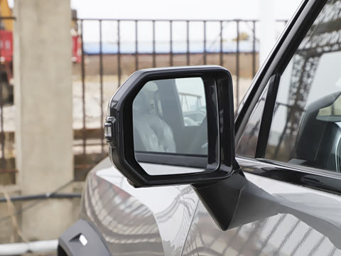 2026�� 211km XWD ����