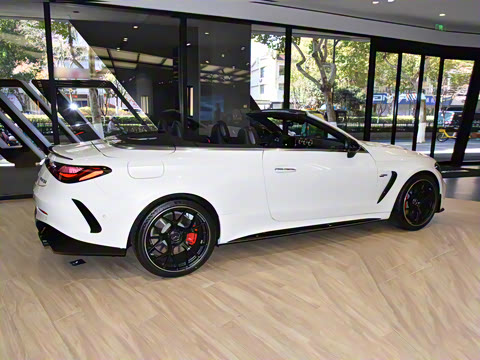 2025�� AMG CLE 53 4MATIC+ ������ܳ�