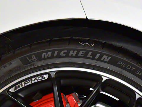 2025�� AMG CLE 53 4MATIC+ ������ܳ�