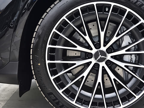 2026�� �Ŀ� AMG GLC 43 4MATIC