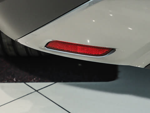 2026�� 350h ����������