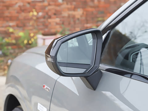 2026�� quattro 45�����ذ� 40TFSI ʱ����